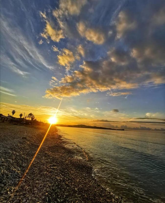 Kormoranos Beach Hotel Acharavi  Buitenkant foto